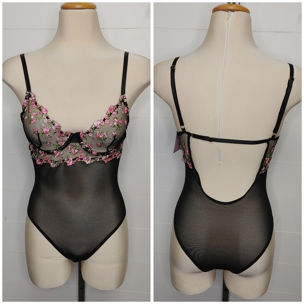 Bed Of Roses floral embroidered lace sheer bodysuit size S